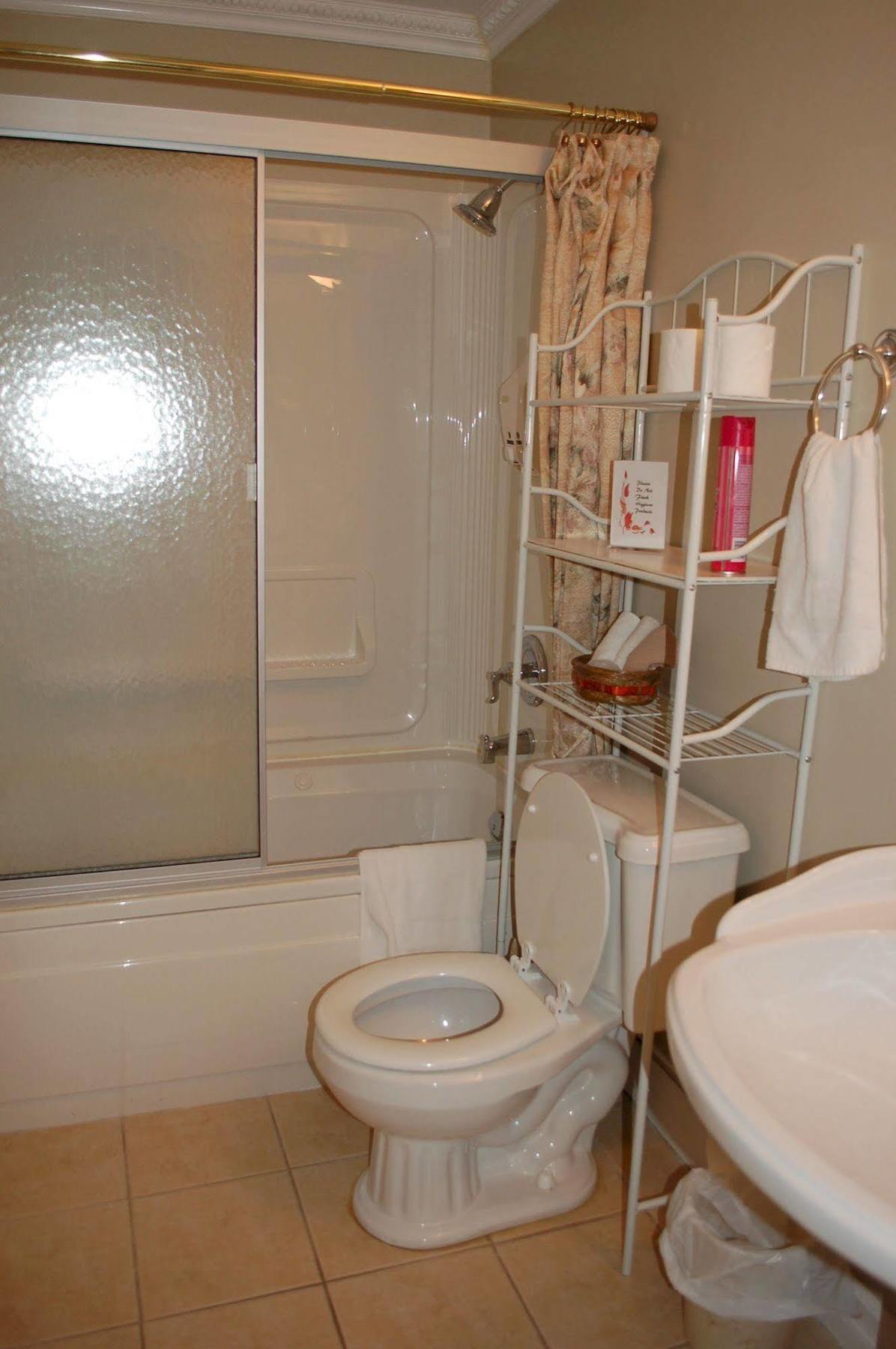 Accommodations Niagara Bed & Breakfast Ngoại thất bức ảnh