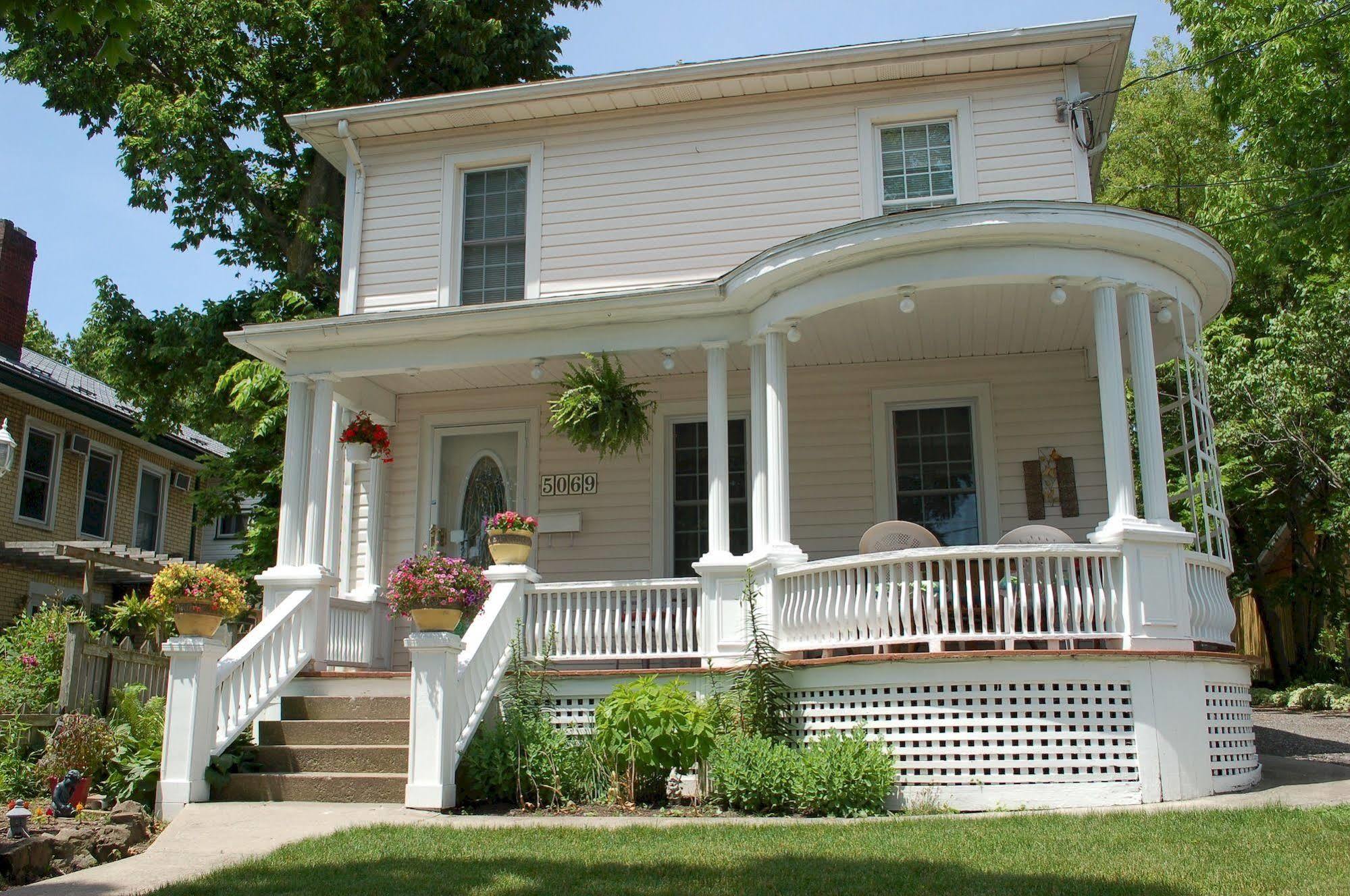 Accommodations Niagara Bed & Breakfast Ngoại thất bức ảnh